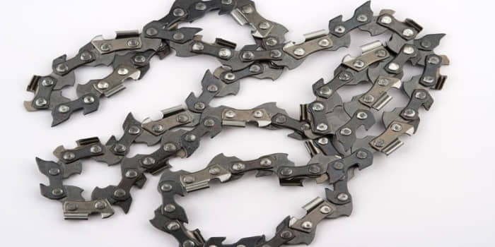 Chainsaw Chain Tangled